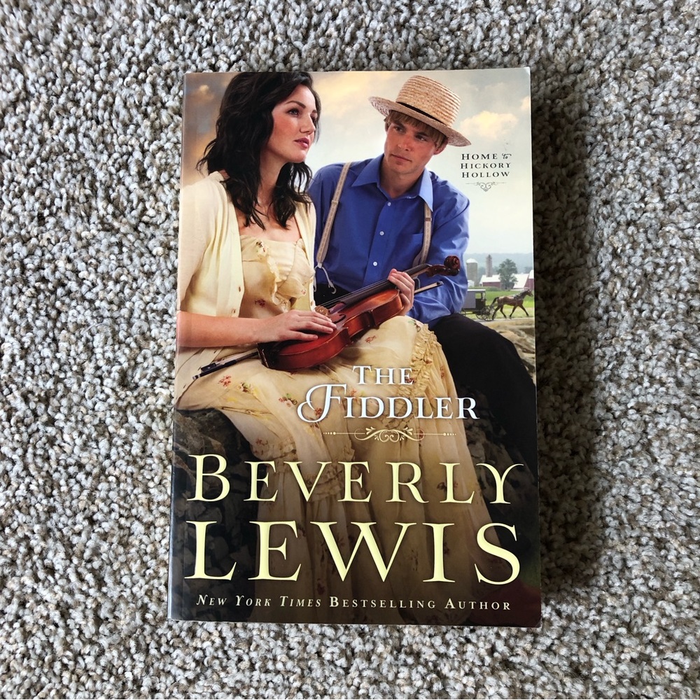 Beverly Lewis - The Fiddler Soft Cover Book